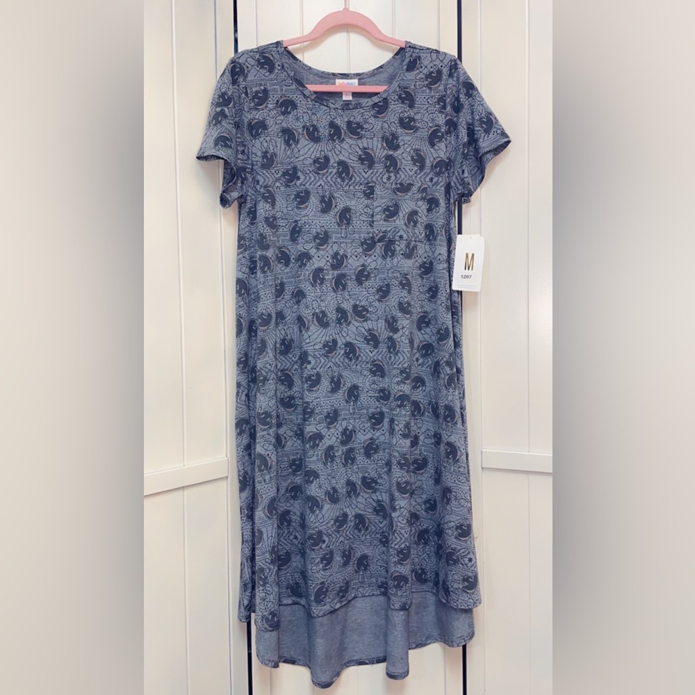 New Medium LulaRoe Carly Dress